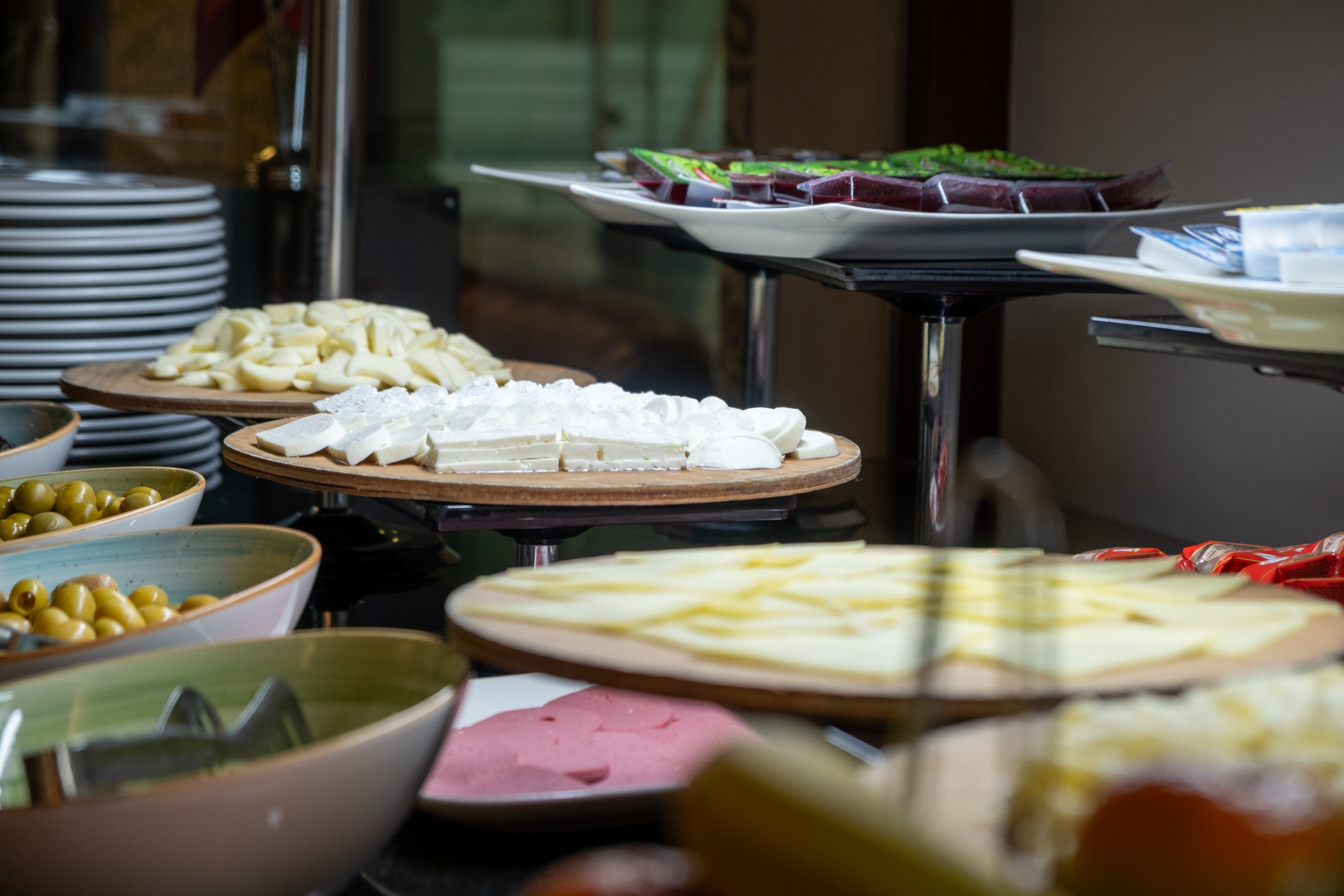 Restoran ve Bar Alanı